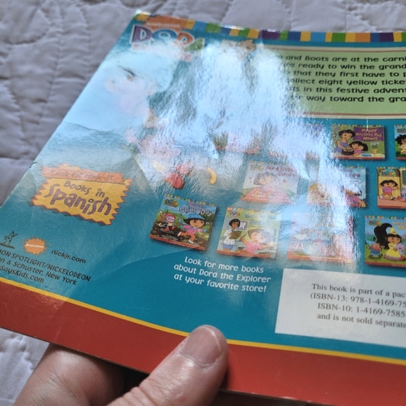 3/$15 🌸 Dora The Explorer: At The Carnival - Picture 4 of 8